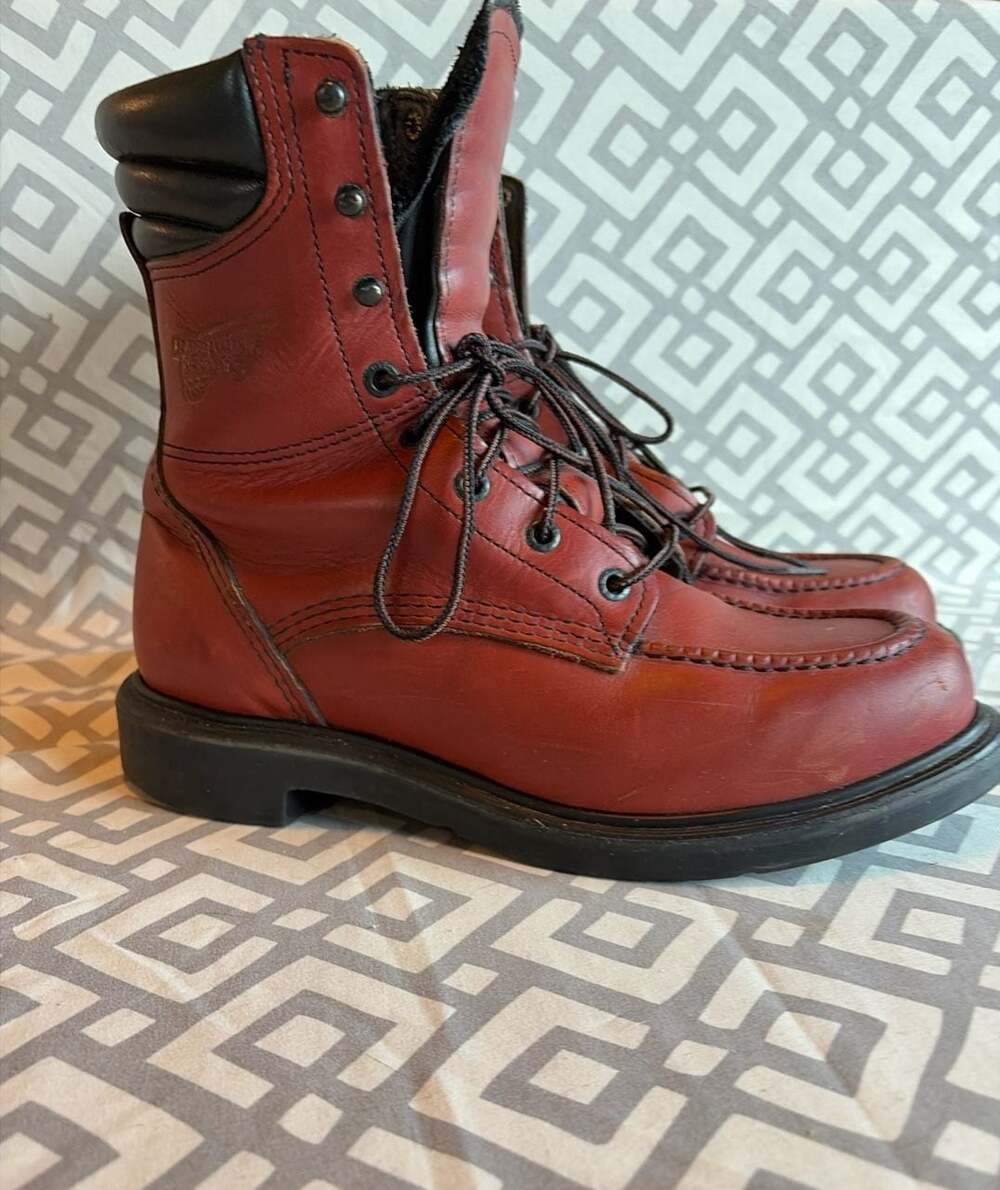 Red Wing 402 Men's 8-Inch Moc Toe Work Boots Size 8.5 D